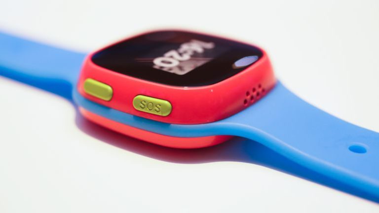 alcatel location tracking kids smartwatch